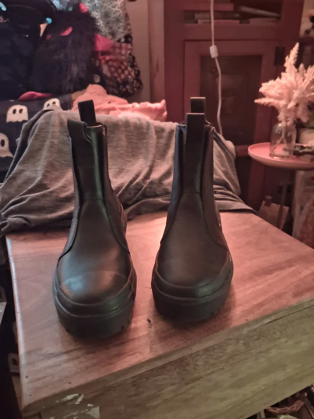 Converse Black Platform Chelsea Rain Boot. Youth Size 3
